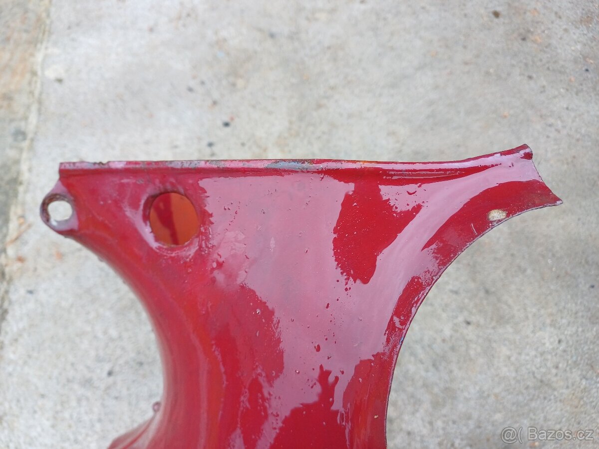 Podsedlové plechy.JAWA 250. - 5