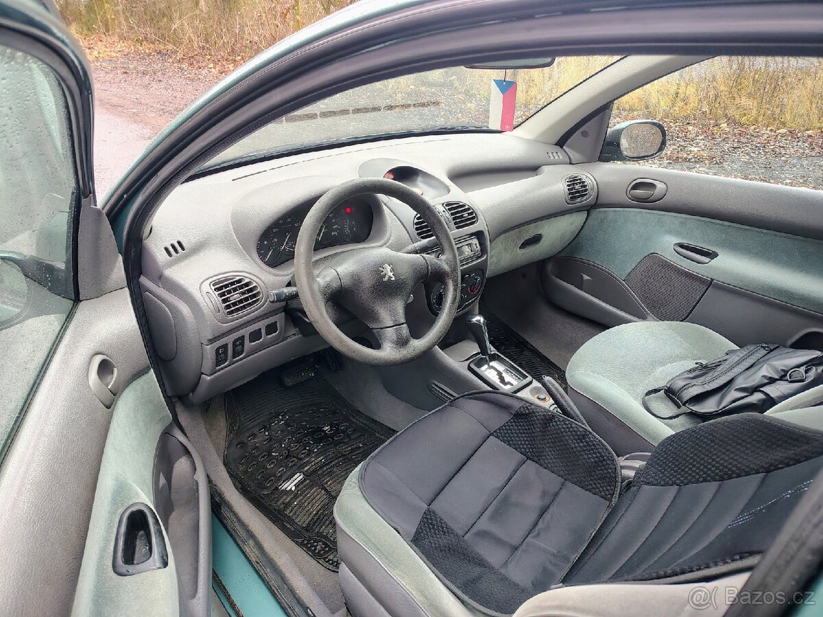 Peugeot 206 - 5