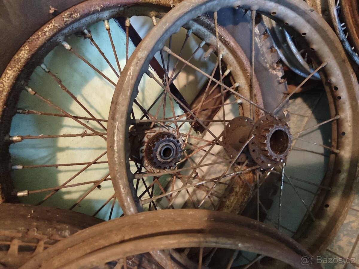 Kola Jawa pérák - 5