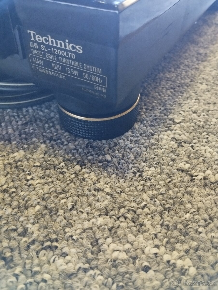 Technics SL-1200LTD Gold + bonusový dárek - 5