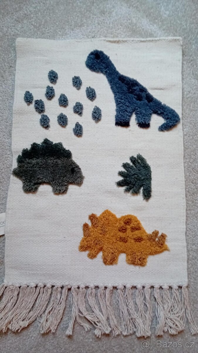 Dekorativní vlněný kobereček - 5