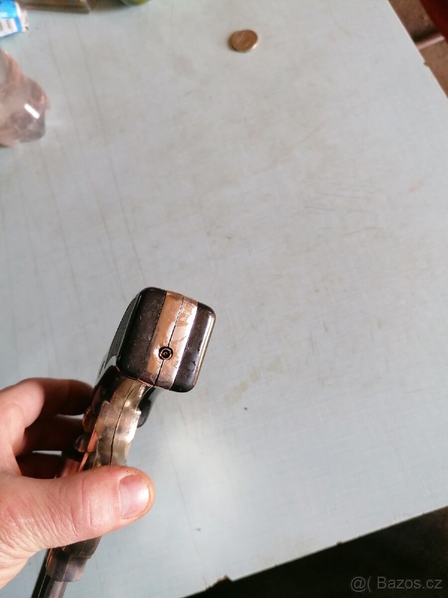 Pistole zapalovač - 5