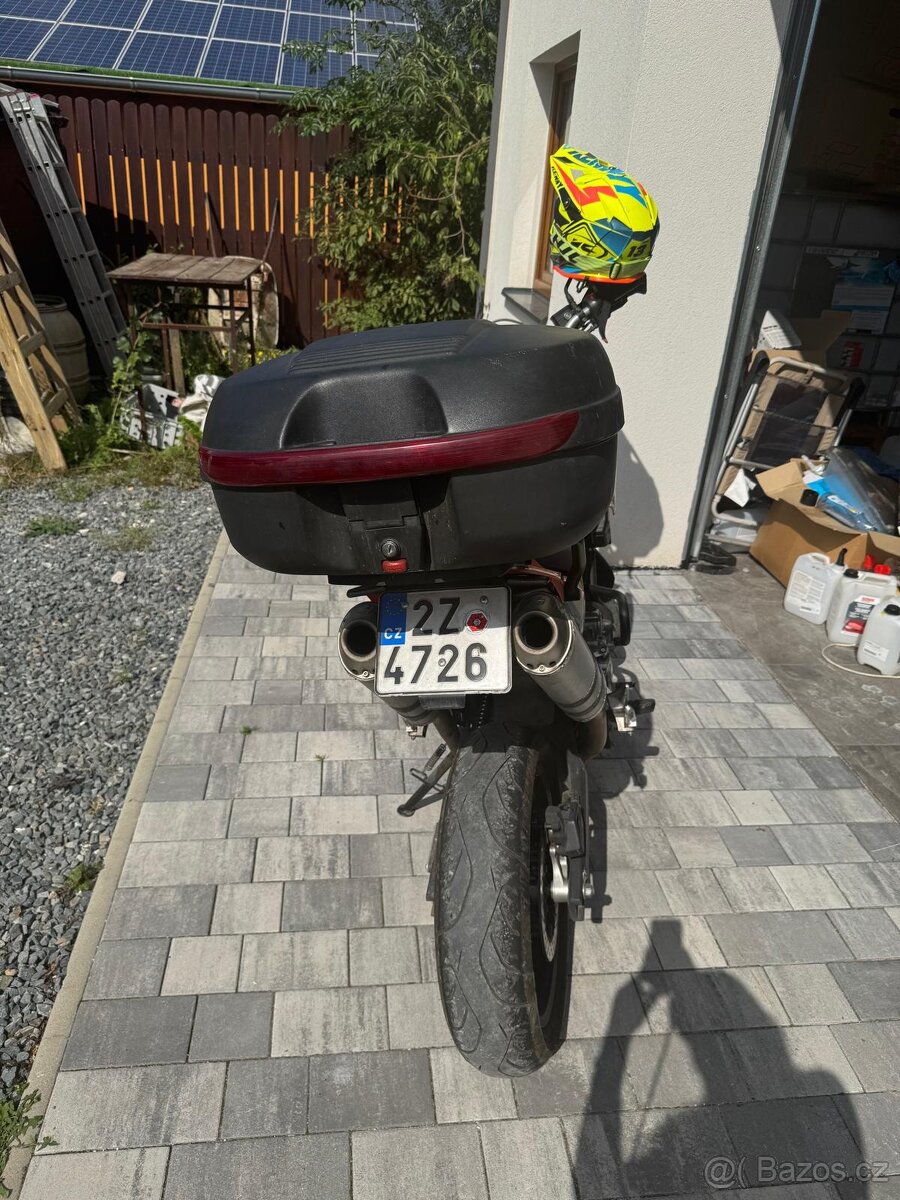 Supermoto...
