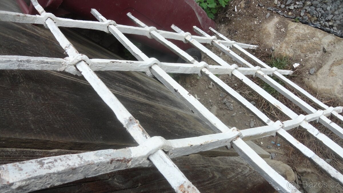 Staré kované mříže - 5