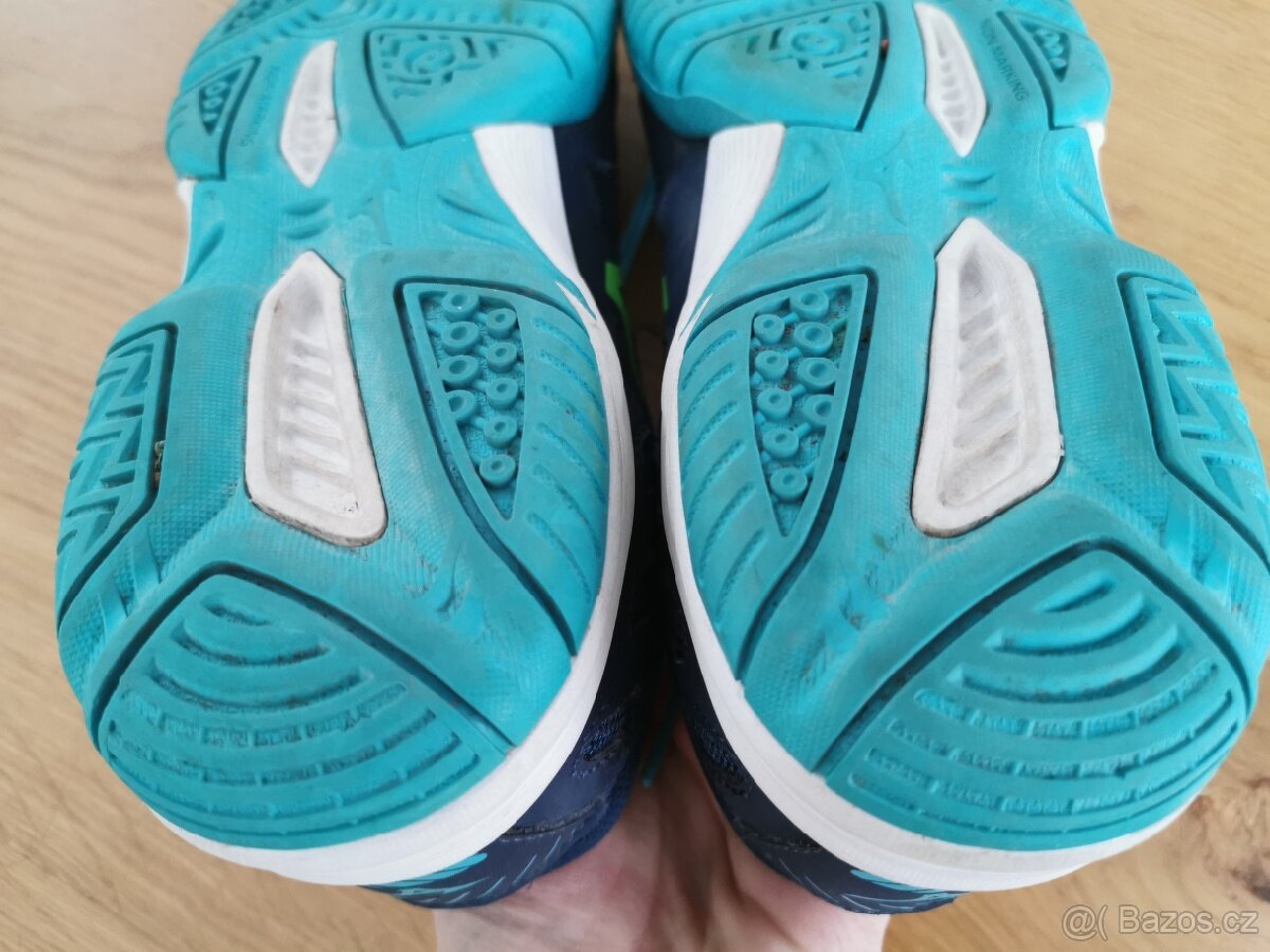 Tenisky non-marking vel. 38 (stélka 24,5cm) - 5