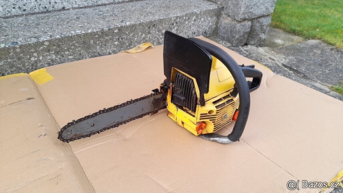 Stará motorová pila MC Culloch - 5