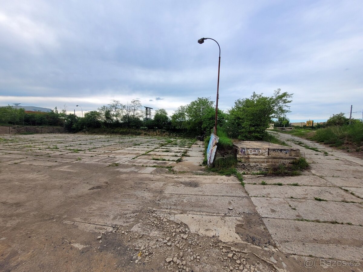 Pronájem pozemku v Praze 12 Modřany na sport/rekreaci - 5