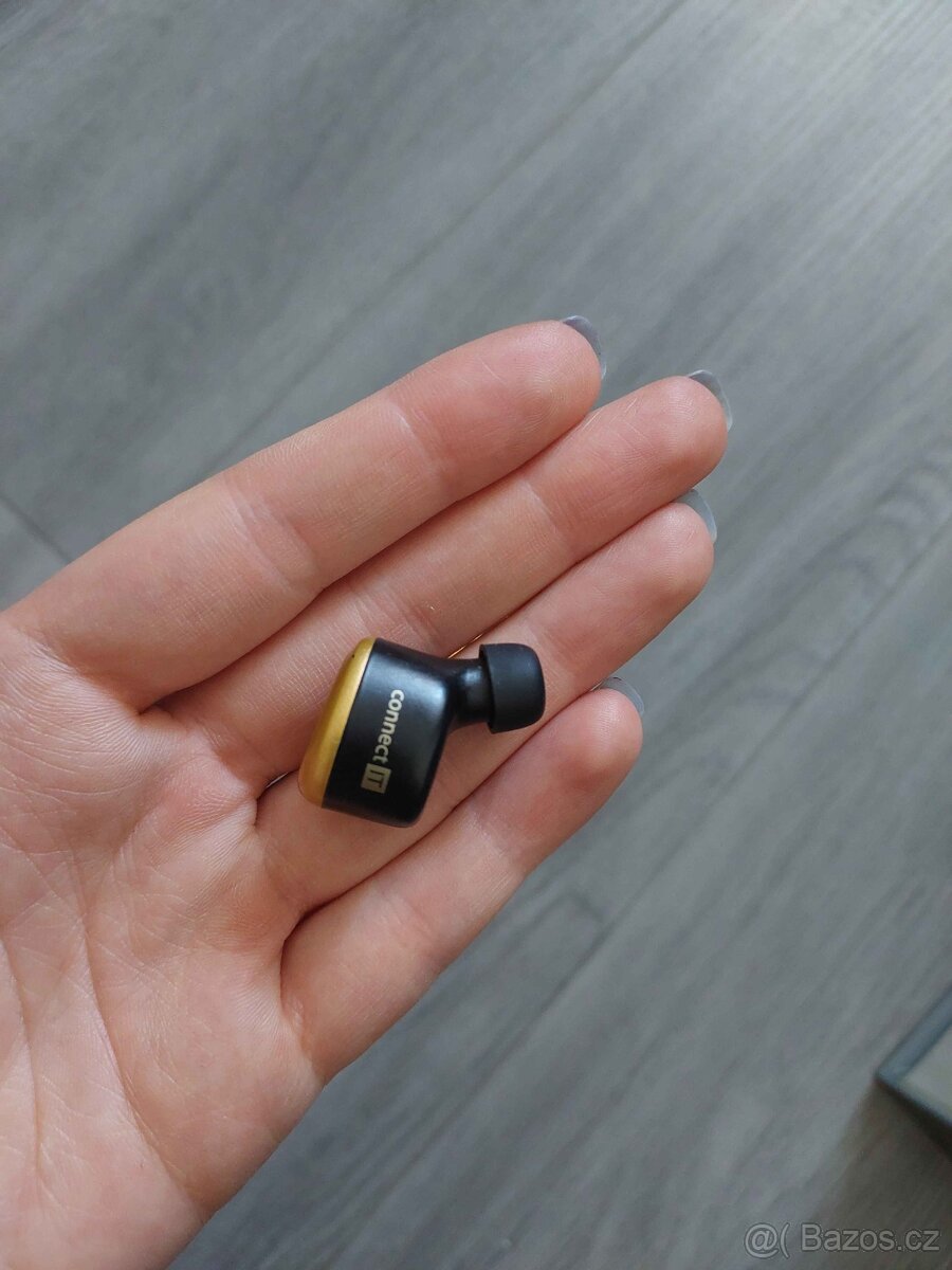 Sluchátka Connect IT – Zlatíčka Kapitána Dema - 5