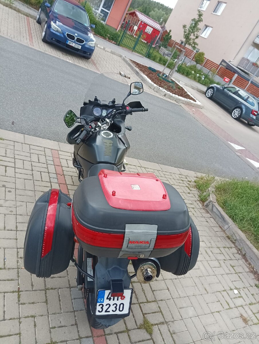 Suzuki V-Strom 650 - 5