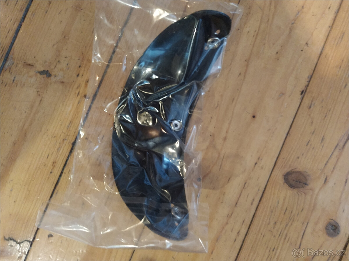 helma MT Le mans solid gloss black - 5