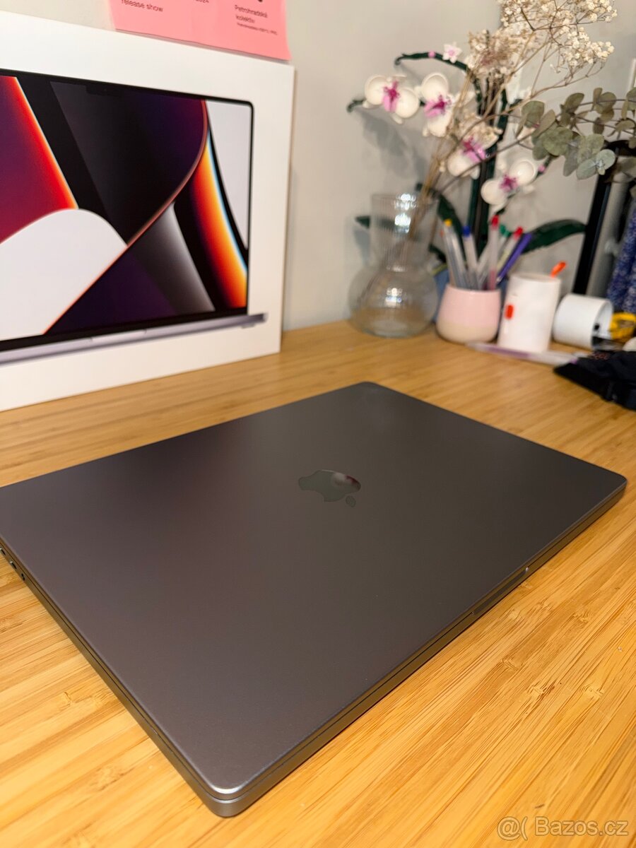 MacBook Pro 16(M1 Max) – 32 GB / 32-core GPU / 1 TB - 5