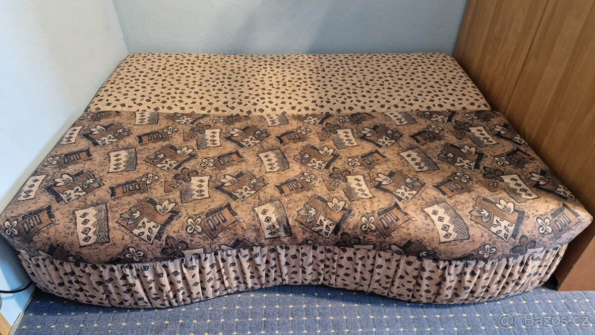 Prodám dětskou rozkládací postel (šířka 140 cm) - 5