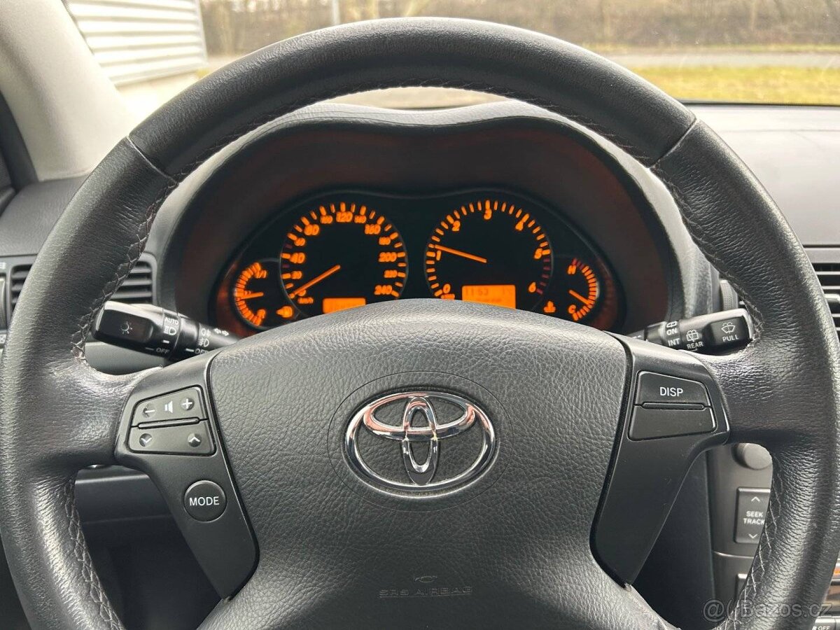 Toyota Avensis, 2.2 D-4D 110 kW/AUTOKLIMA - 5