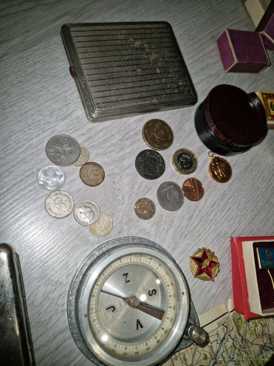 KRABICE STARÝCH RETRO VĚCÍ / SBĚRATELSKÝ MIX - 5