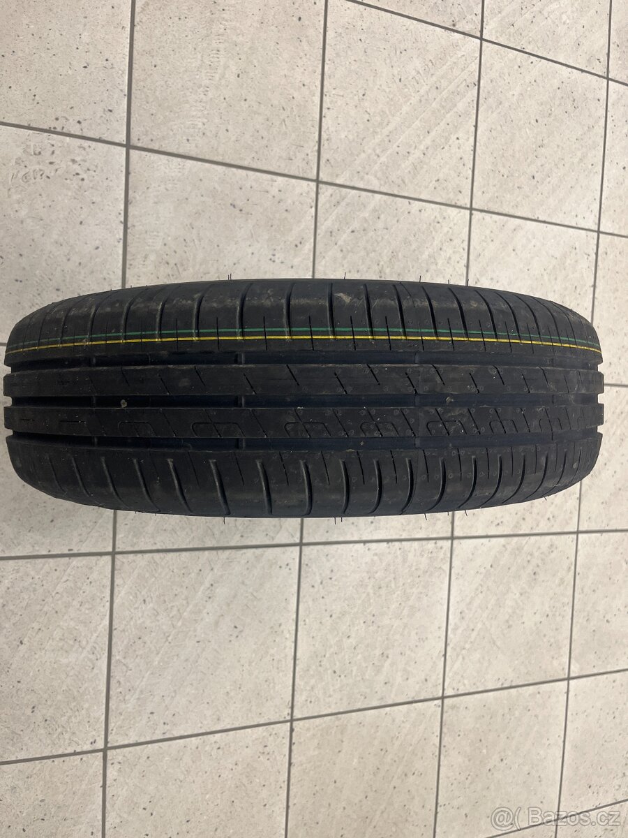 Good Year 185/65 R15 - 5