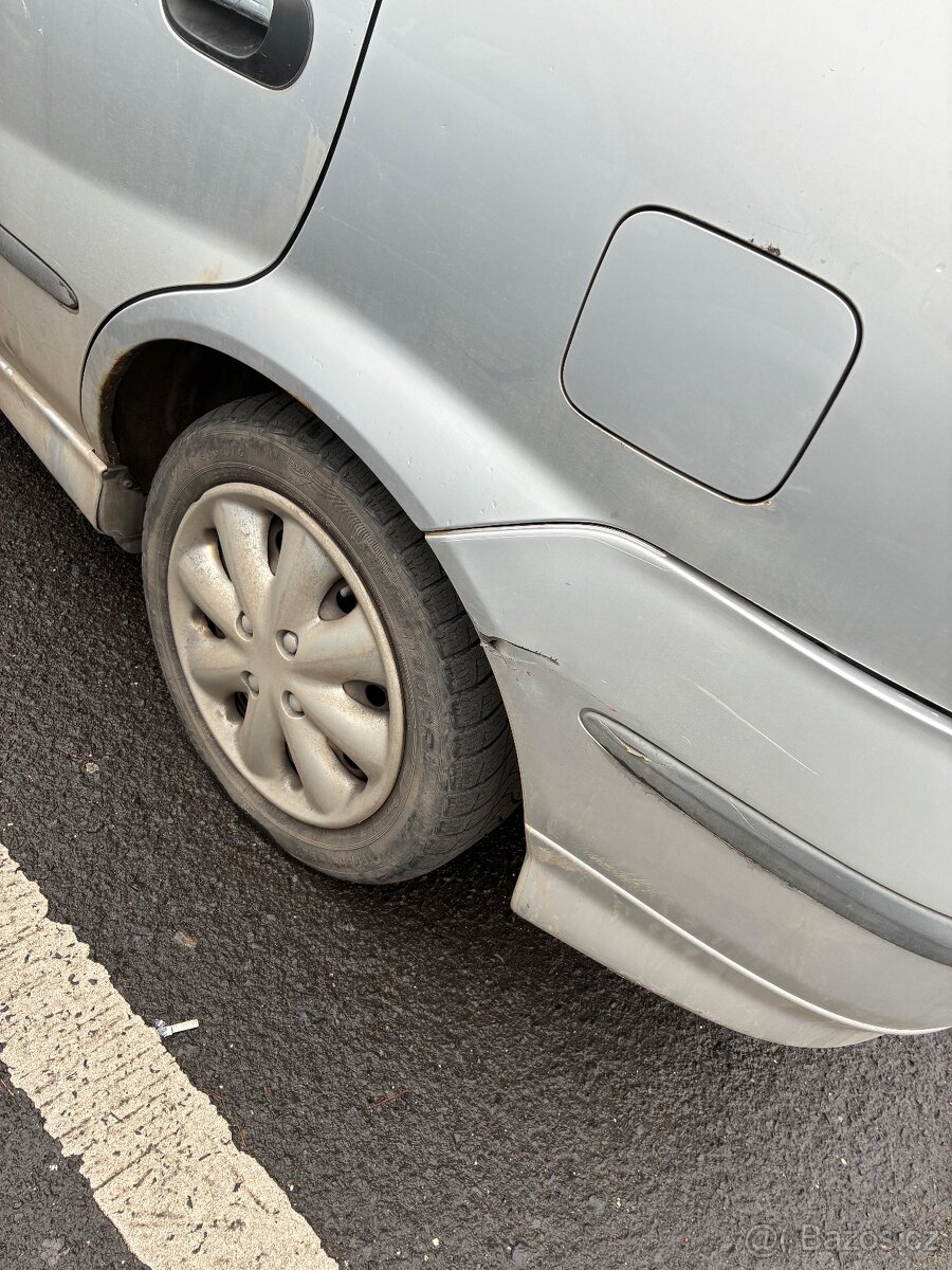 Nissan Almera Tino - 5