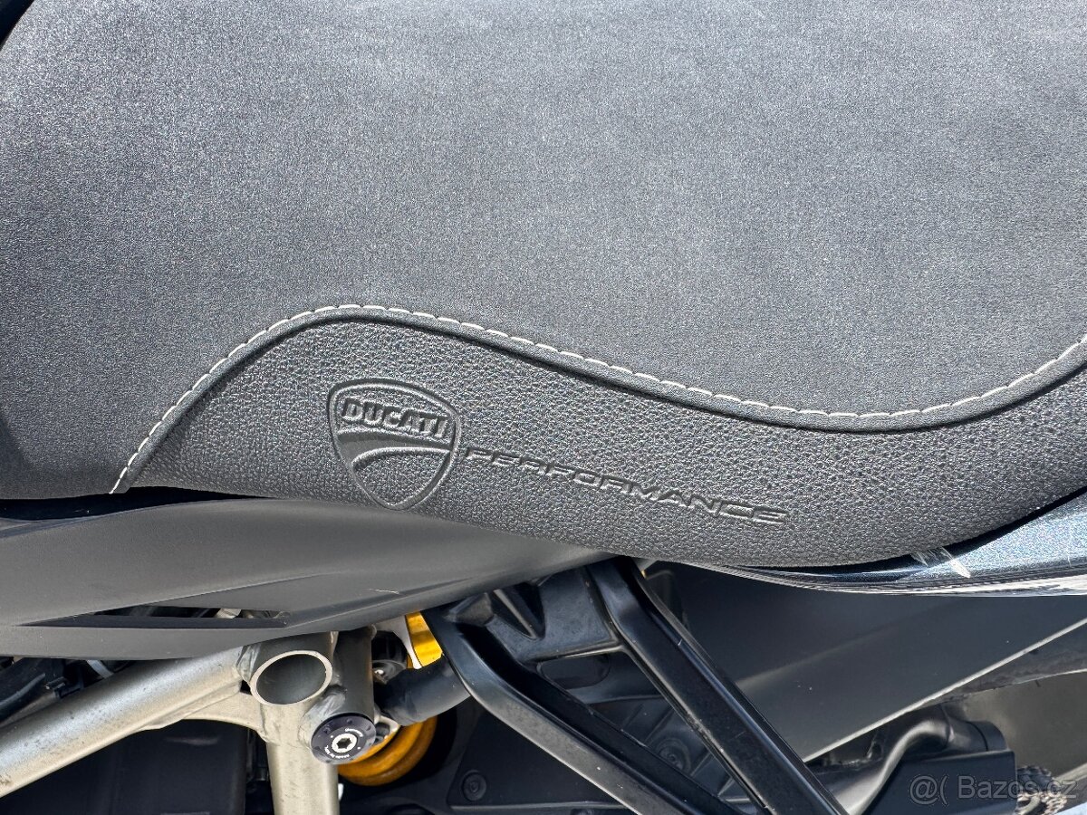 Ducati Streetfighter 1098 S - 5