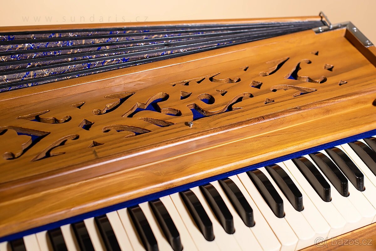 Indické Harmonium Sarangg Teak 3,5 Oktávy - 5