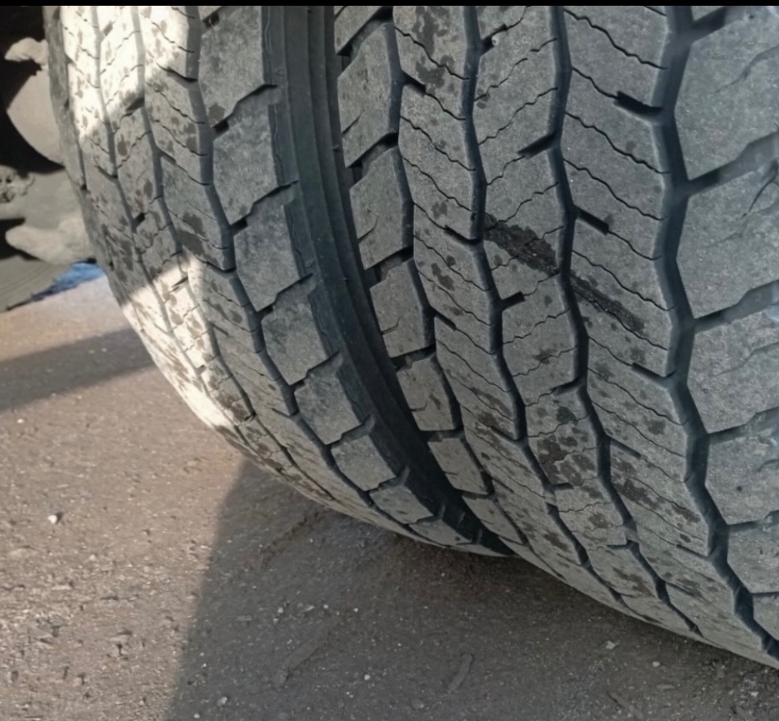 Iveco 120E25 - 5