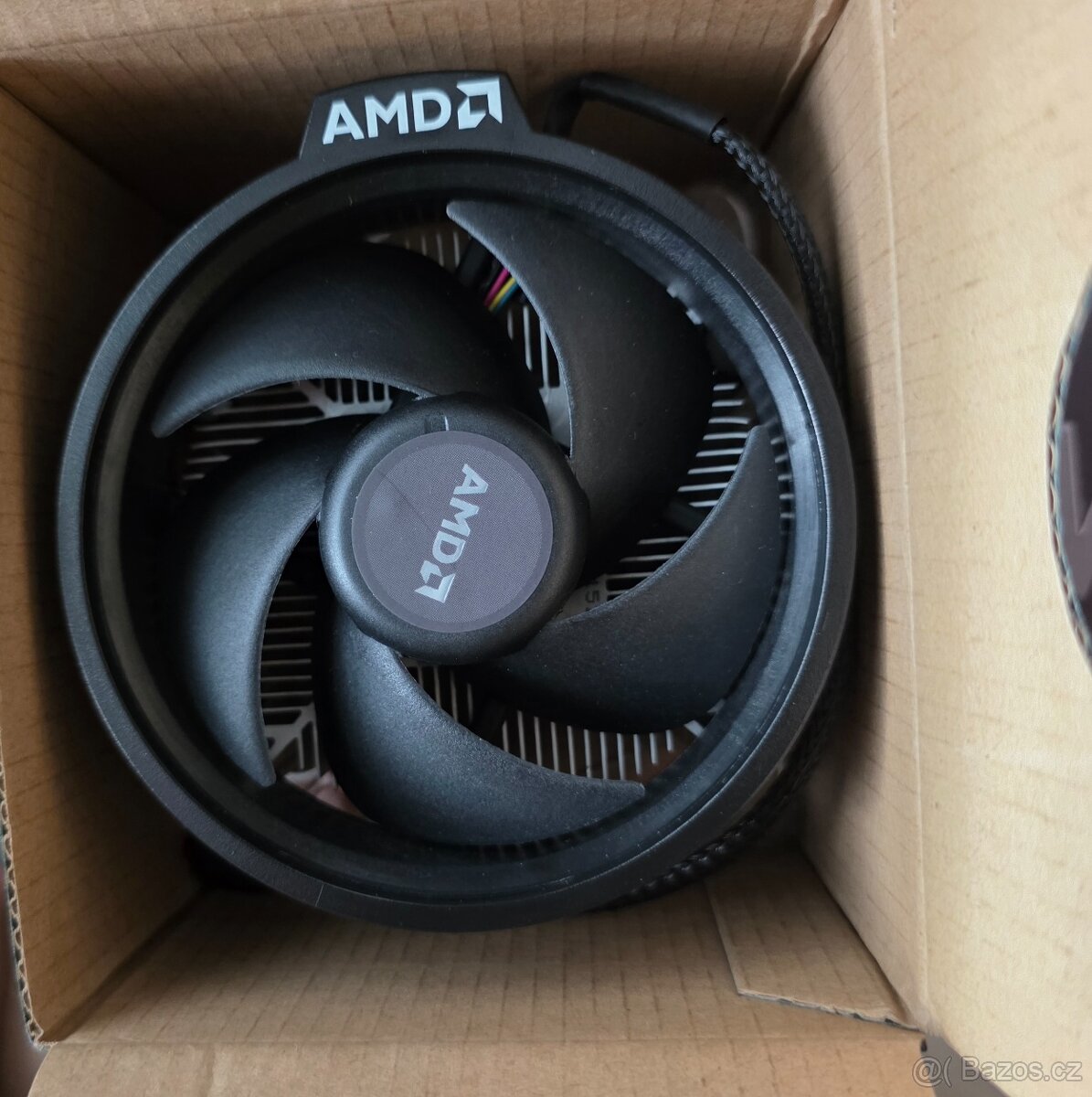 Ryzen 5 2600X s origo chladičem - 5