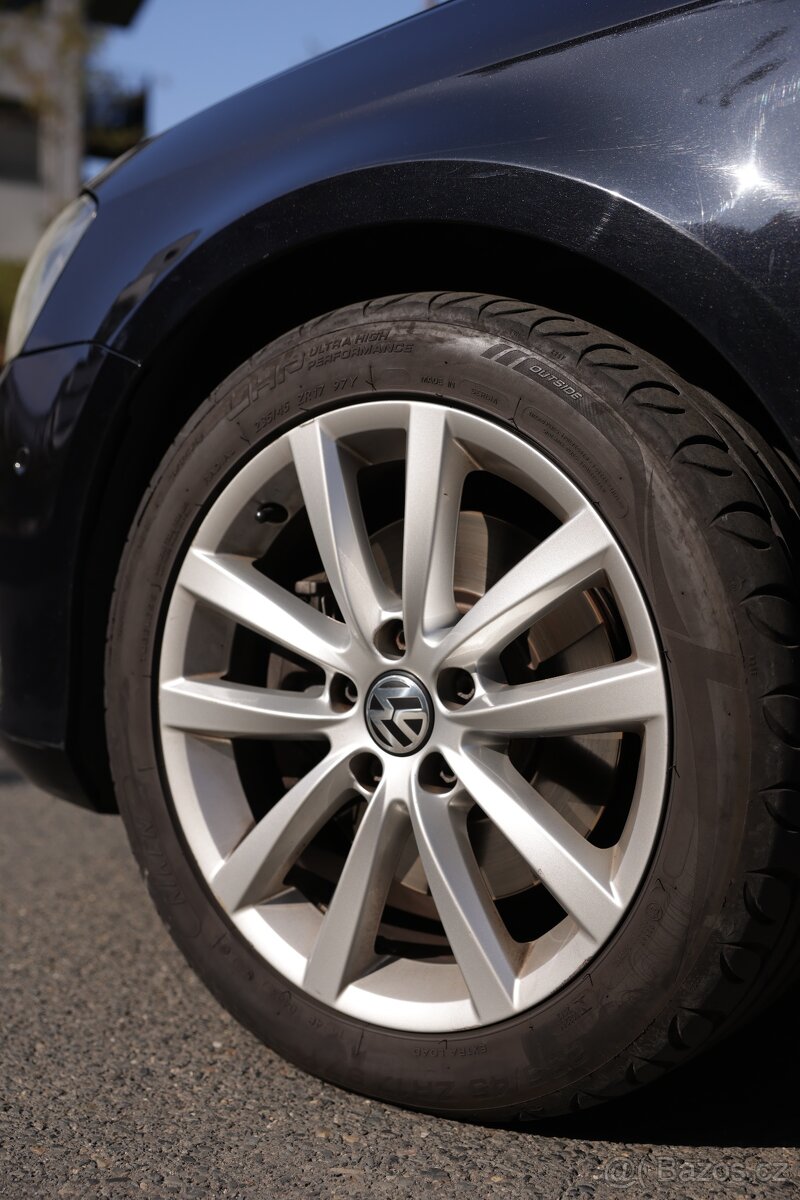 Volkswagen Passat B7 2012 - 5