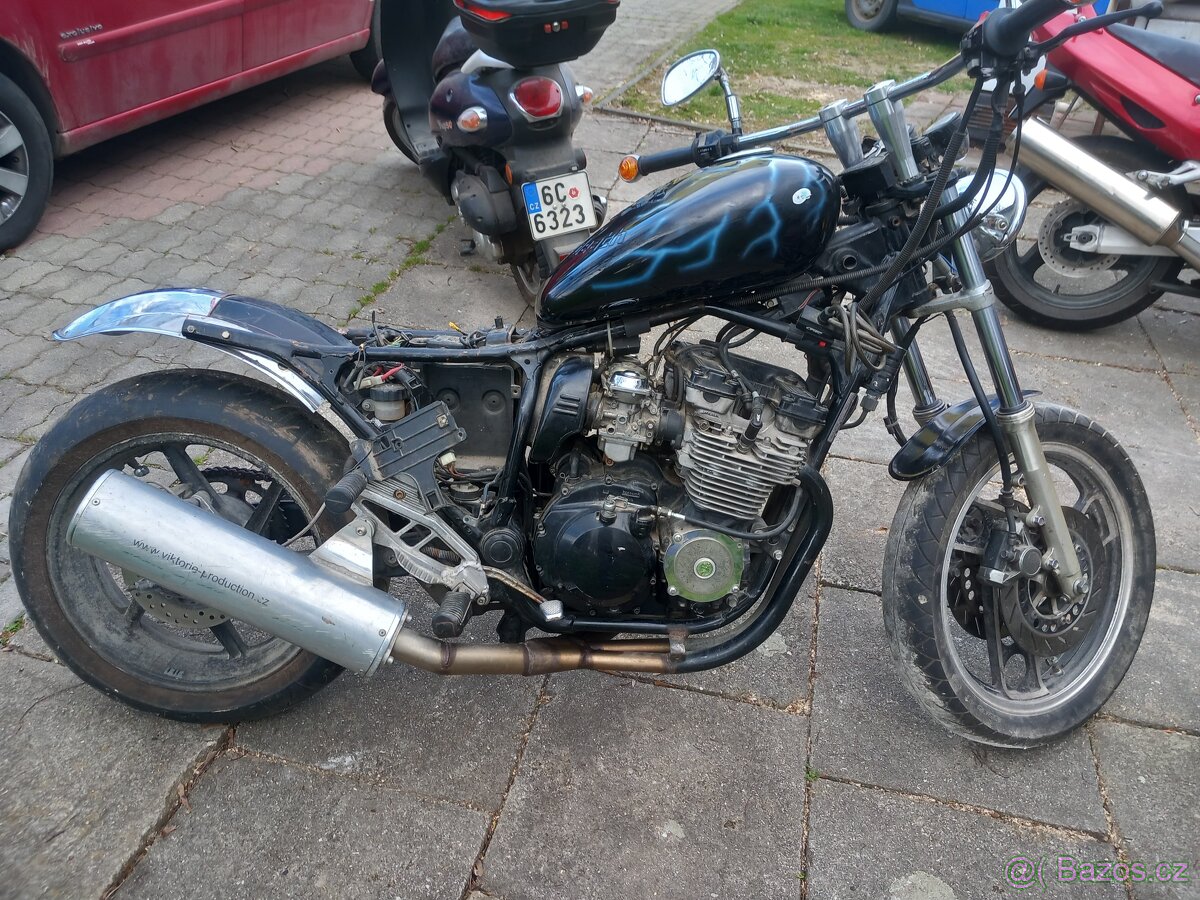YAMAHA 600 XJ - 5