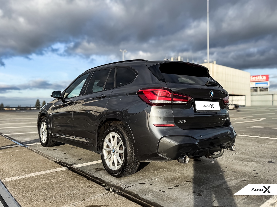 BMW X1 20d xDrive M Sport 140 kW - 5