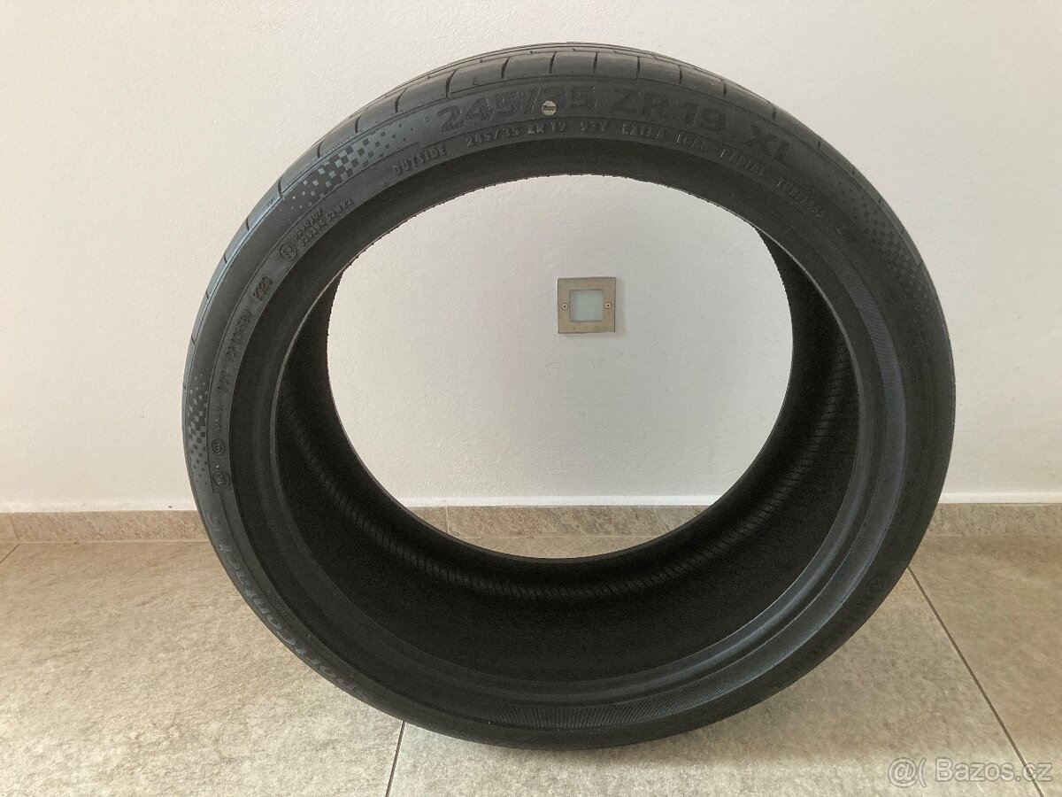 Letní pneu 245/35 ZR 19 - 5