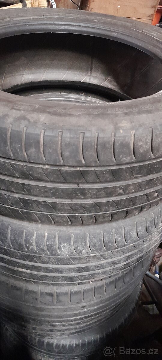 Pneu Michelin - 5