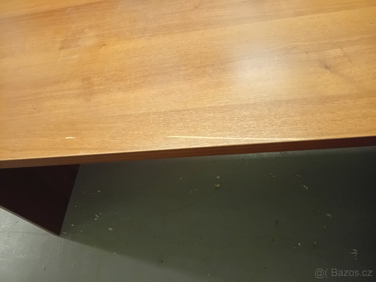 Použitý kancelářský stúl. - 5