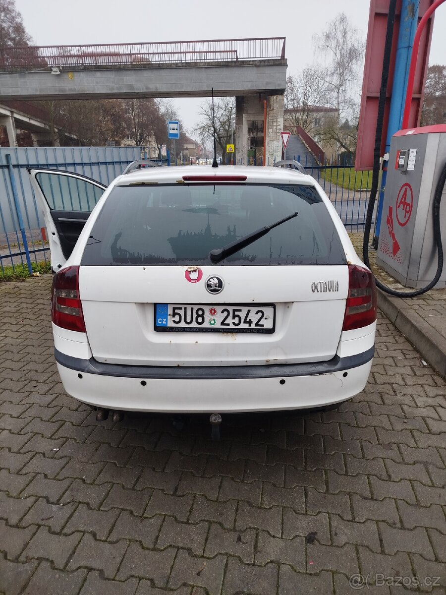 Škoda Octavia 2 103 kW automat - 5