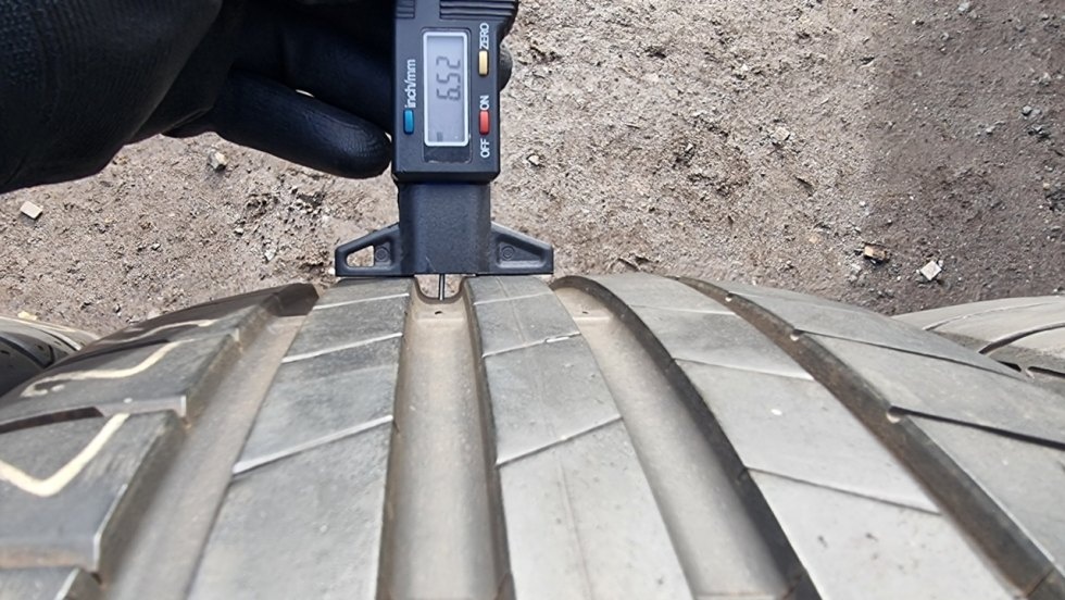 Letní pneumatiky 225/40/19 Bridgestone - 5