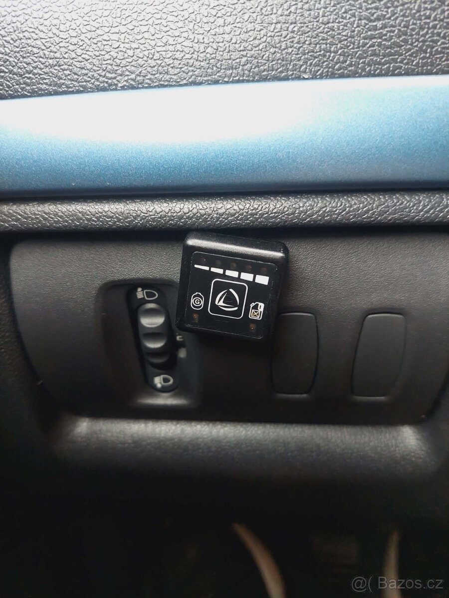 Renault Clio III - 5