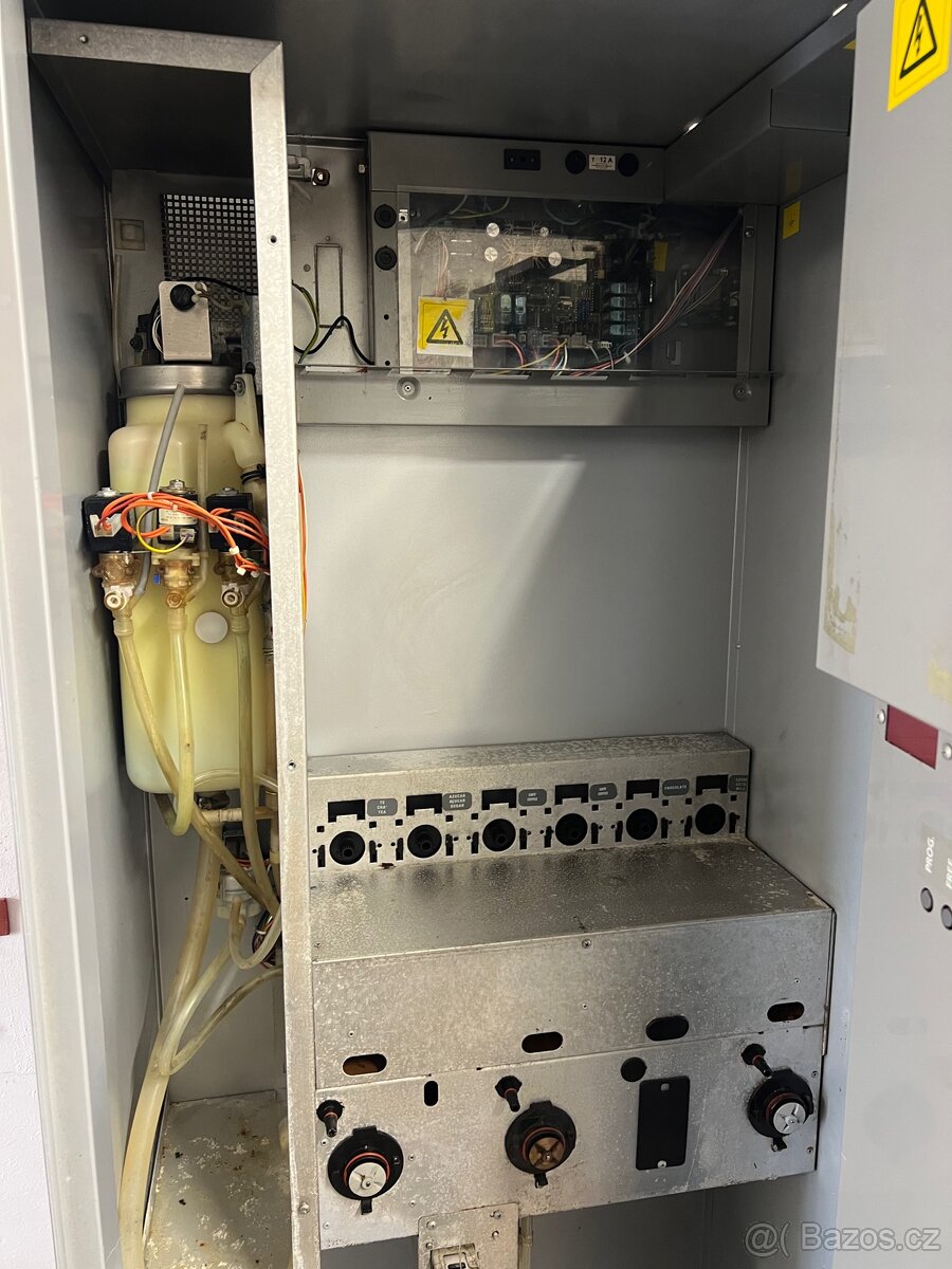 Prodejní automat na kávu - 5