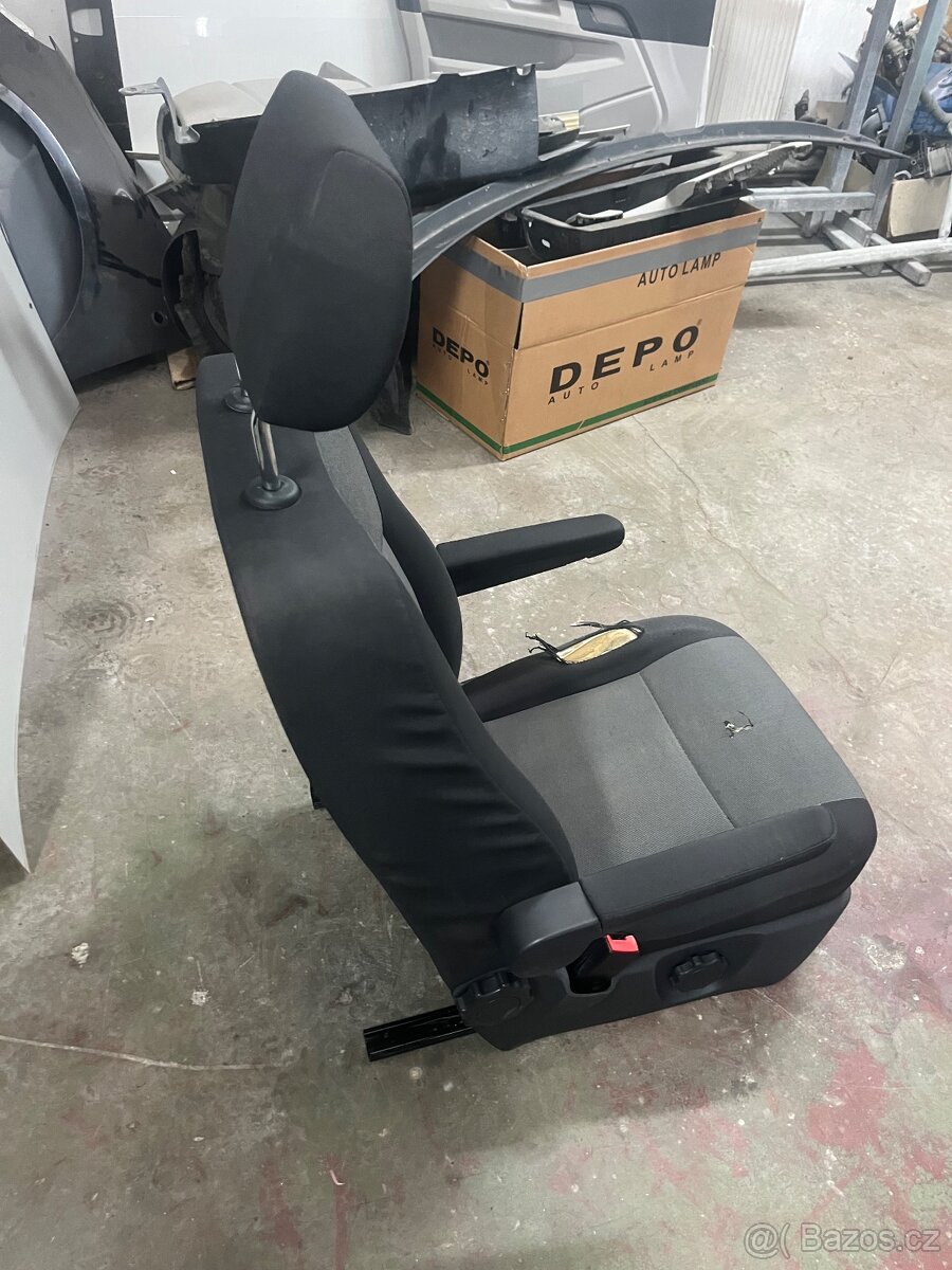 Transporter T5 T6 pilotní sedačka pilotka - 5