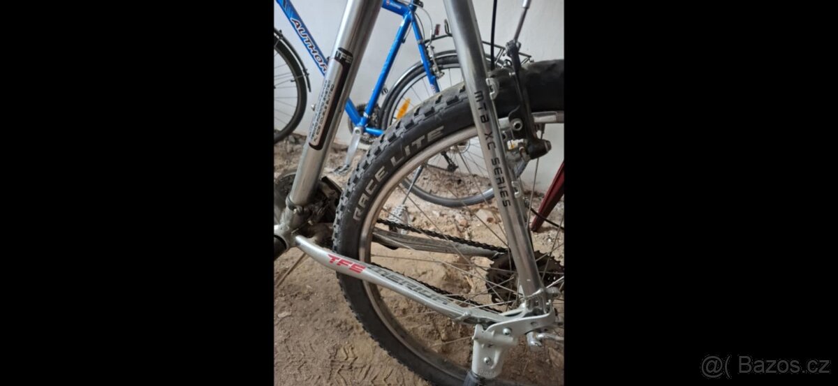 Kolo Merida, rám 22" - 5