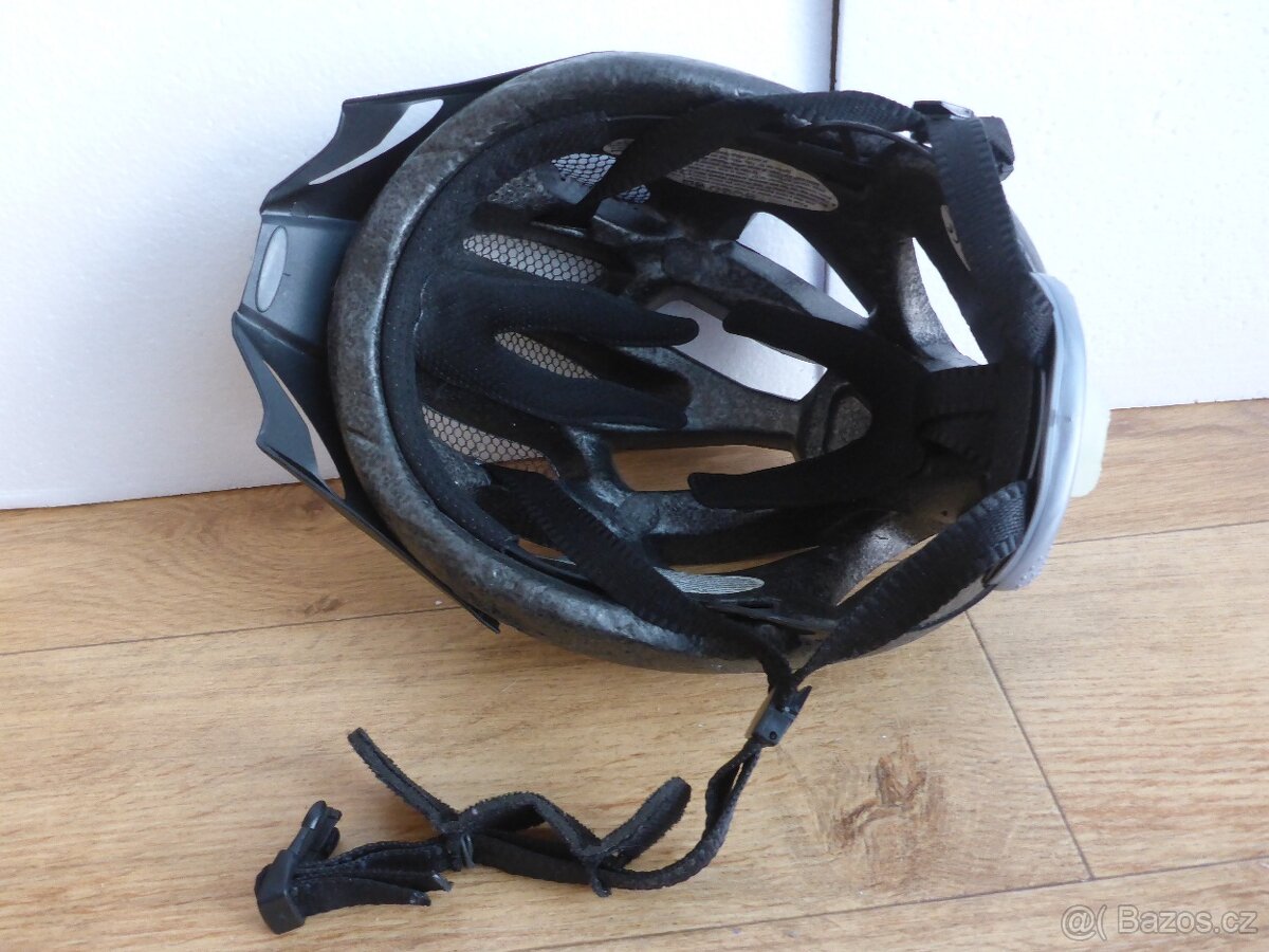 Cyklistická přilba - 5