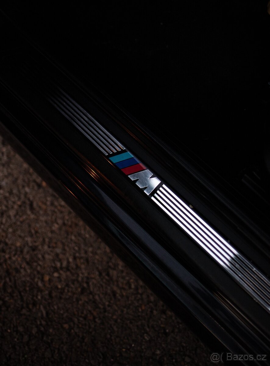 Prodám BMW E39 520i M paket - sedan - 5