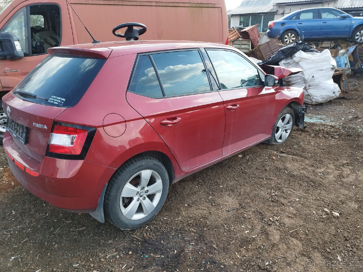 Škoda fabia 3 1.2 tsi - 5