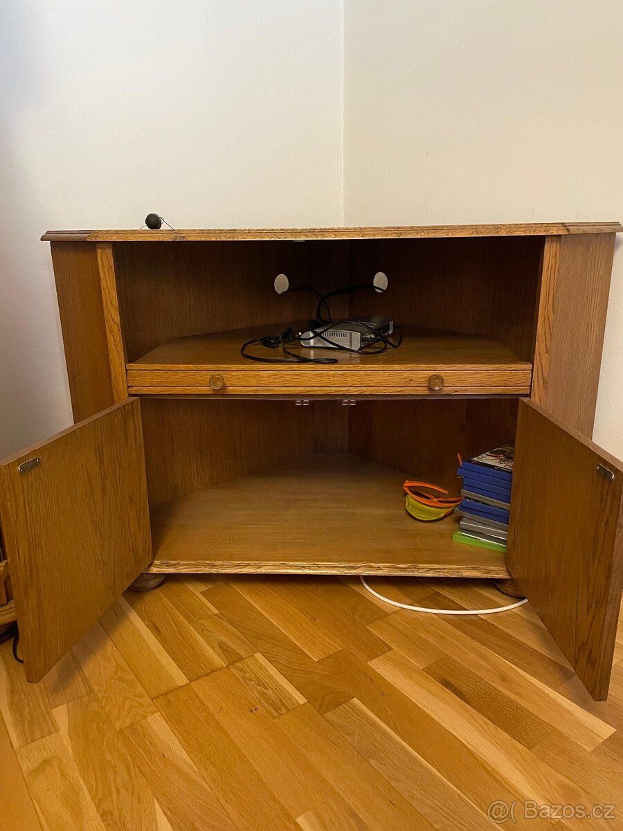 Nábytek v rustikálním stylu - 5