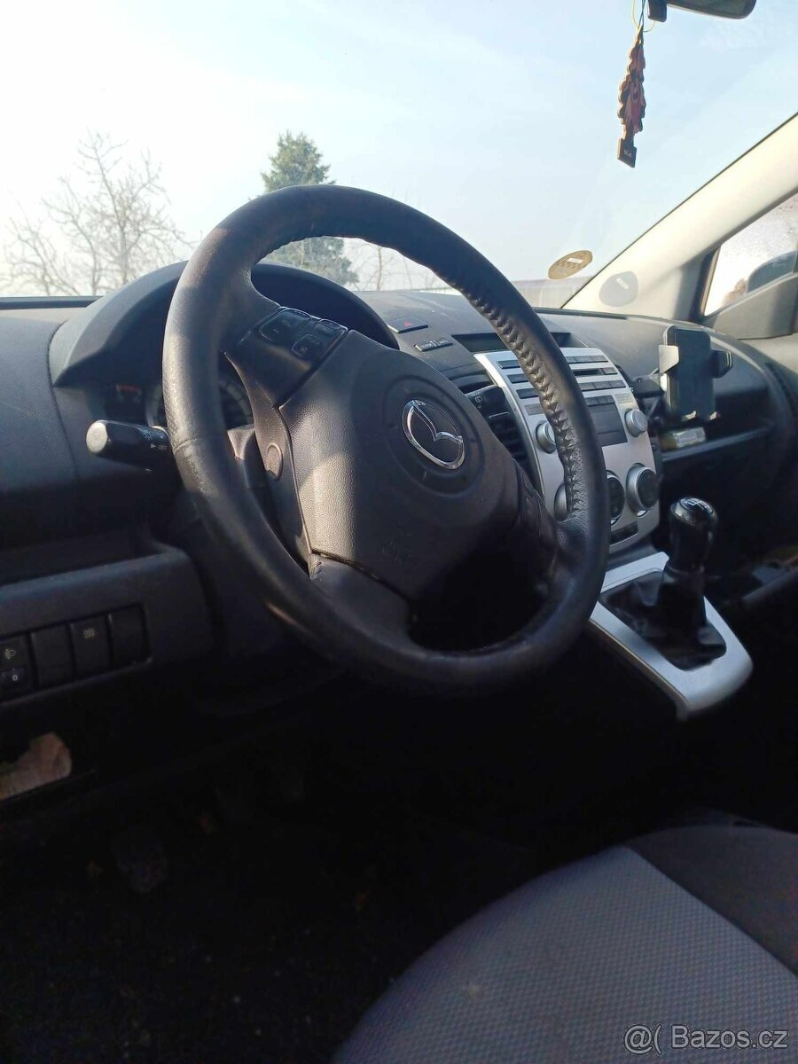 Rozpredám Mazda 5 2.0 CD 81,105kw RF7J 2007 - 5