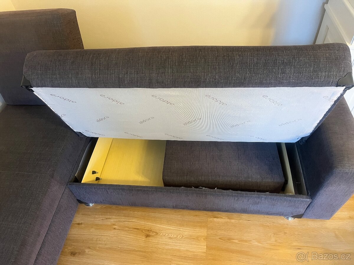 Rozkládací sedačka s úložným prostorem - 5
