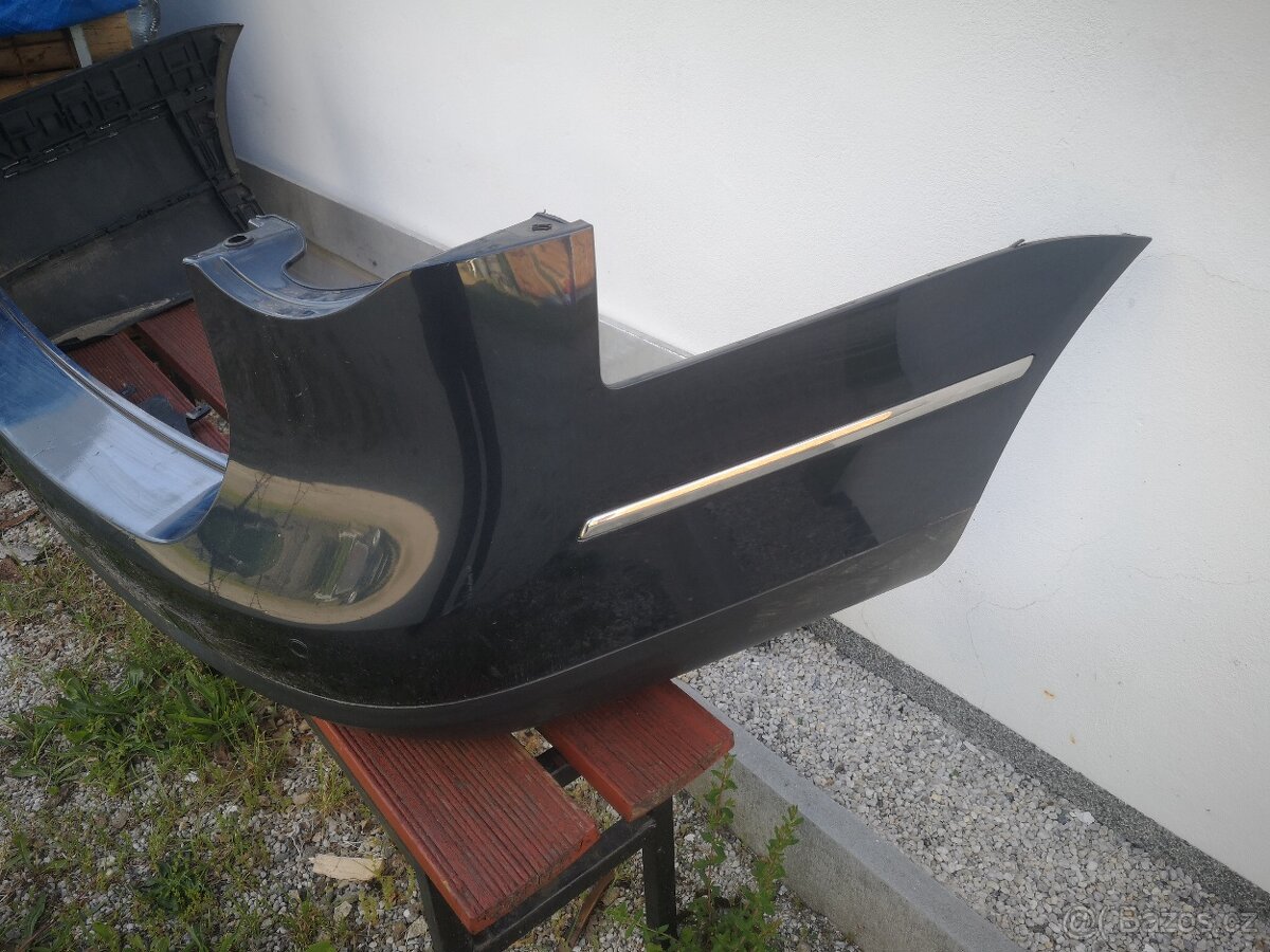 Prodám nárazník na vw passat B6 - 5