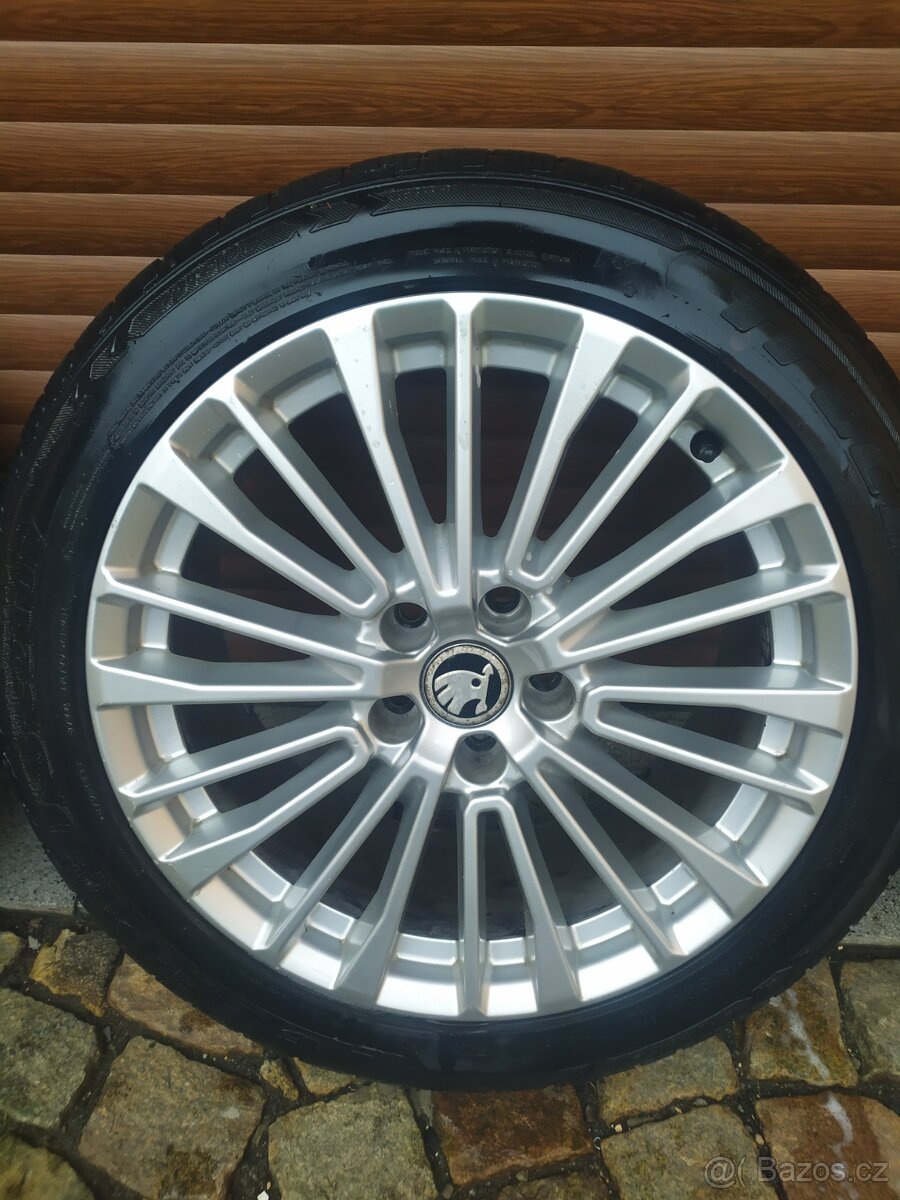 Alu kola Audi A6 8.0Jx18H2 Et39 5x112 Škoda VW - 5