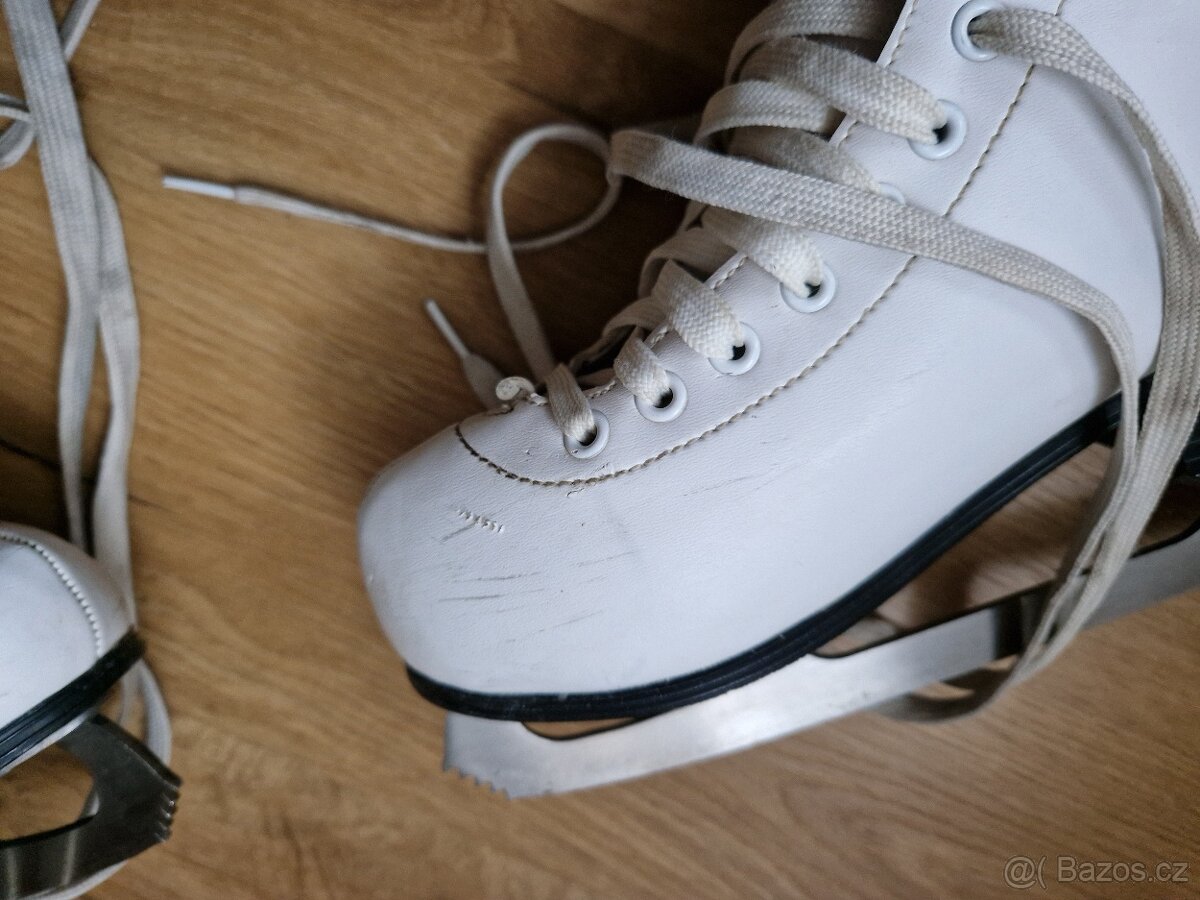 Dívčí brusle vel. 36 - 5