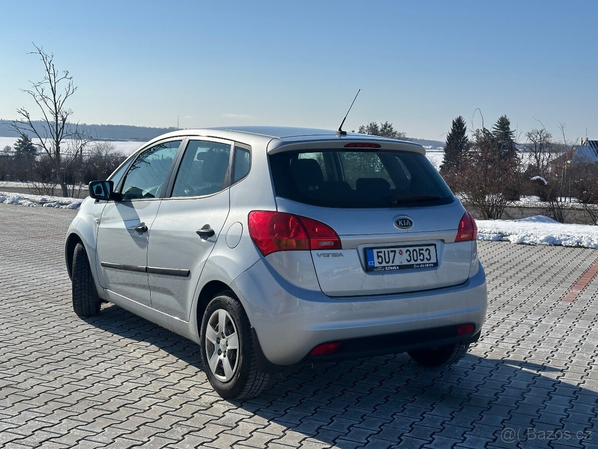 Kia Venga 1.4 66Kw / 2010 - 5