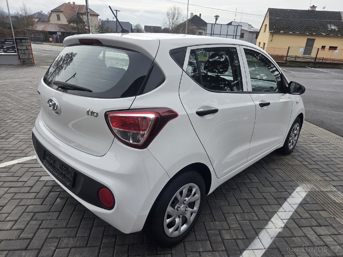 Hyundai i10 1.0i rok 2017 jen 109tkm - 5
