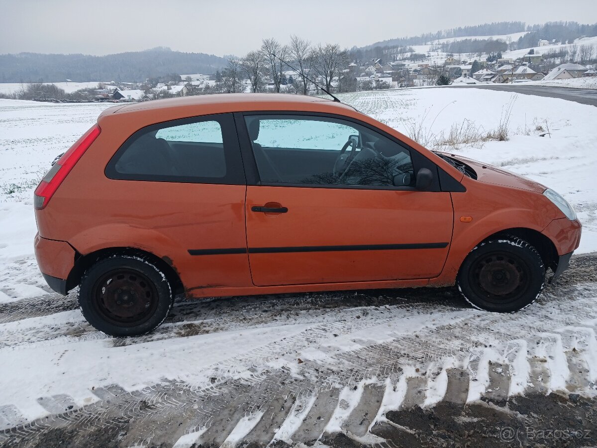 Ford Fiesta 1.3 LPG nová stk - 5