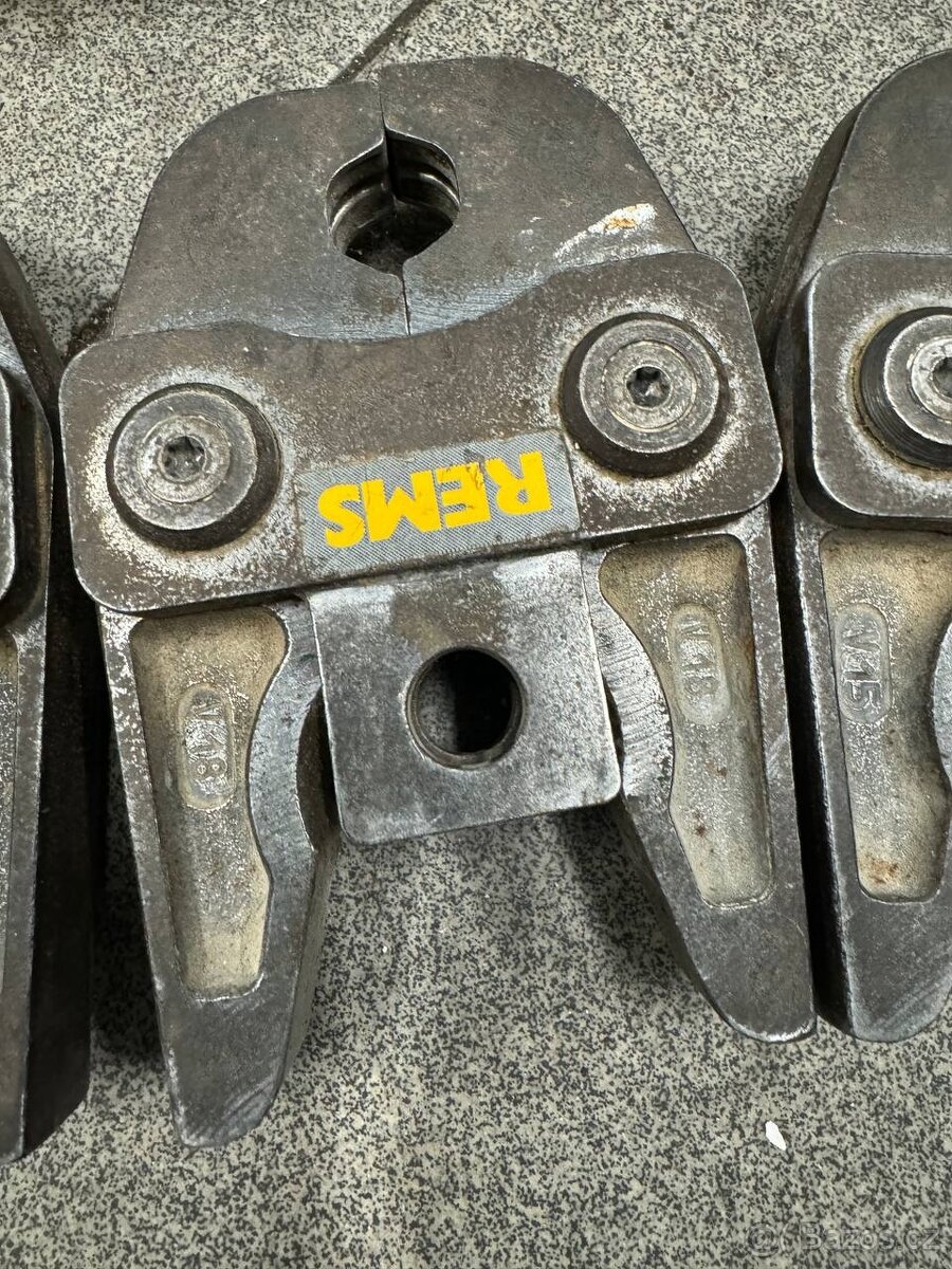 Akumulátorový radiální lis REMS - 5