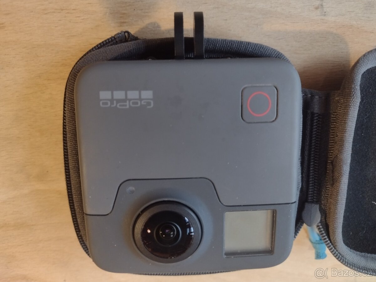 GoPro Fusion 360 s příslušenstvím - 5